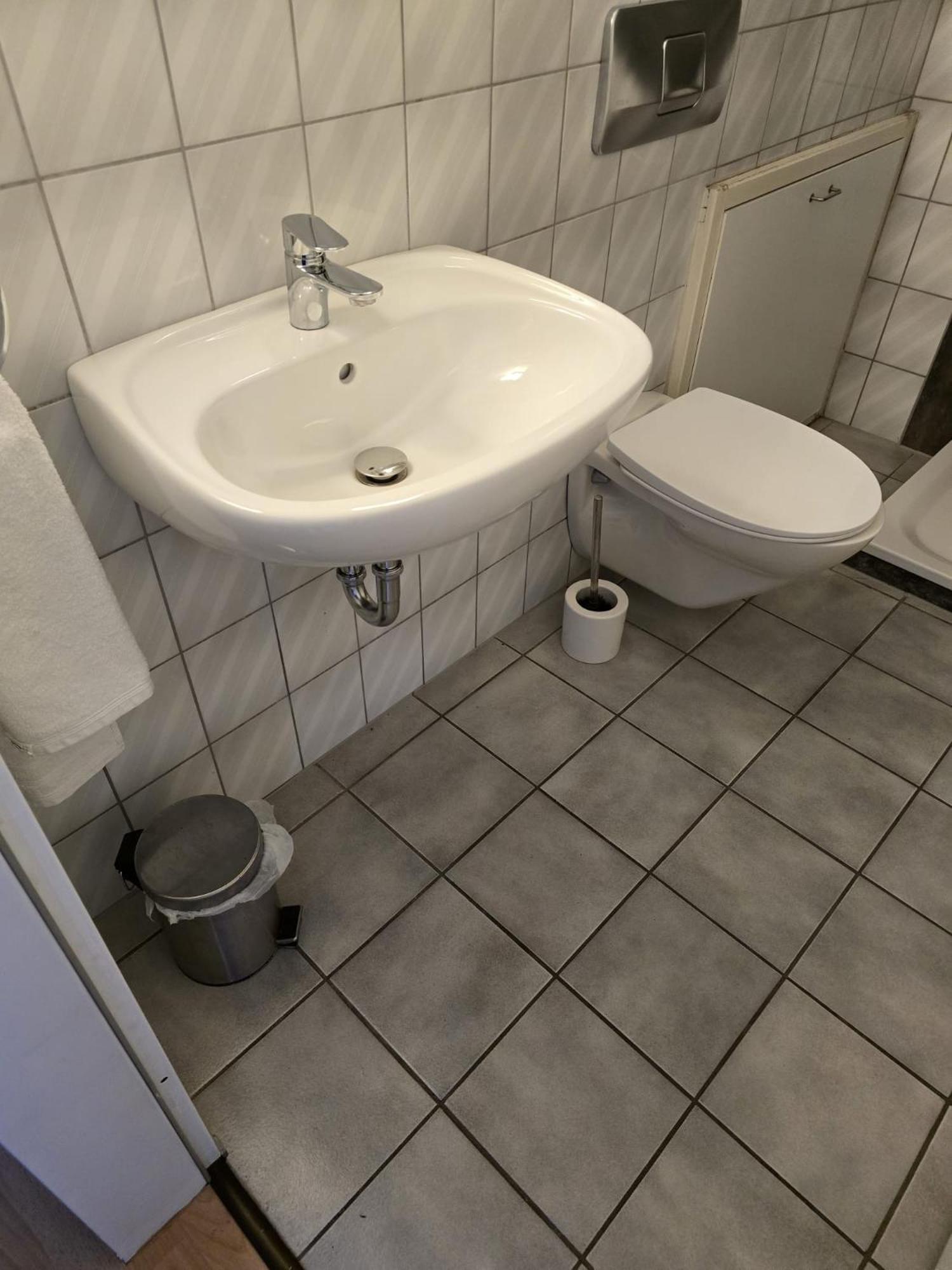 בורקן Gasthof Einhaus מראה חיצוני תמונה